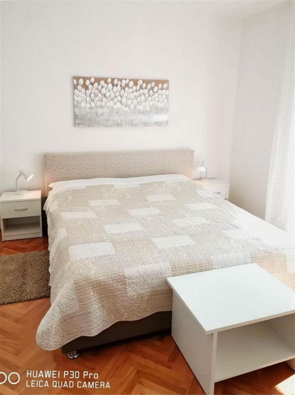 Apartments Mate - Free Parking Pag Town Esterno foto